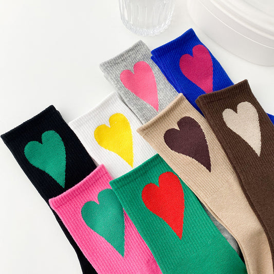 Spring and summer women's large heart-shaped sports socks, INS Korean style mid calf sports socks, Macaron Color sports socks 3 pairs