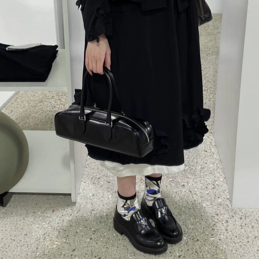 Cowhide French Stick Long Hand-carrying Sweet Underarm Bag