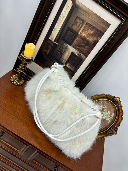 Plush Bag Women's Fashion Casual Portable Underarm Bag