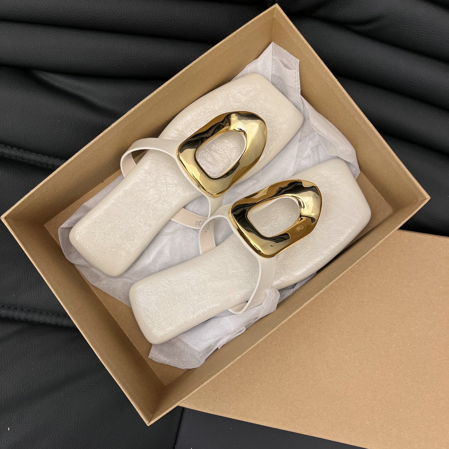 Plus Size Women's Shoes Hollowed Mesh Shoes Summer