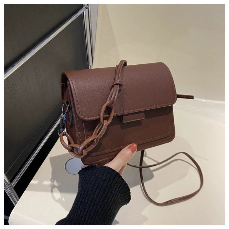 Versatile Retro Shoulder Crossbody Bag