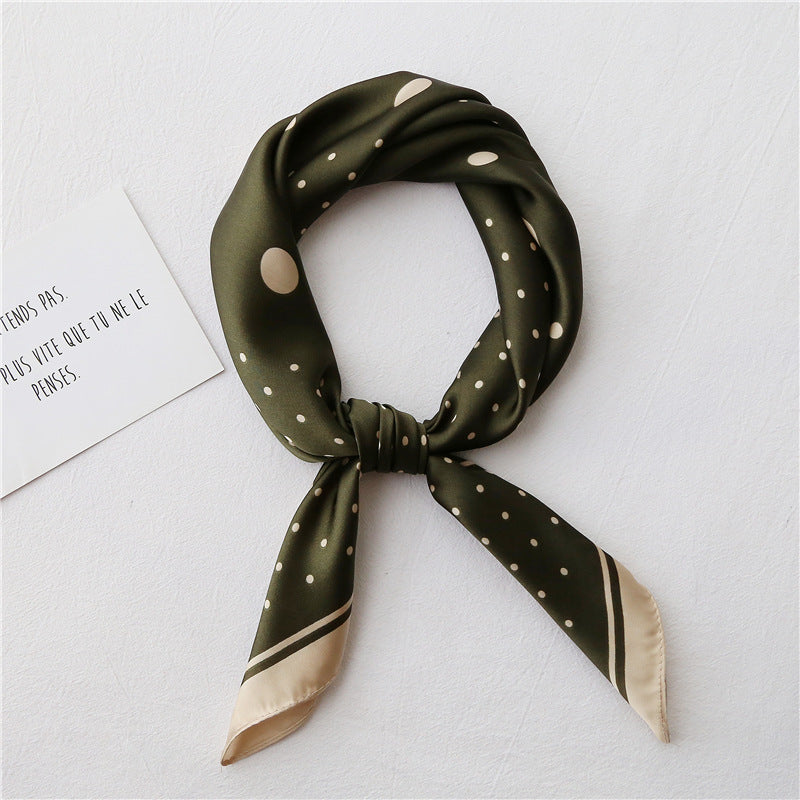 Literary small square retro scarf