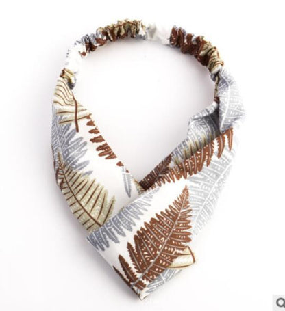 Hair band with female tiara