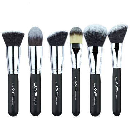 24 makeup brushes - SD & CO.