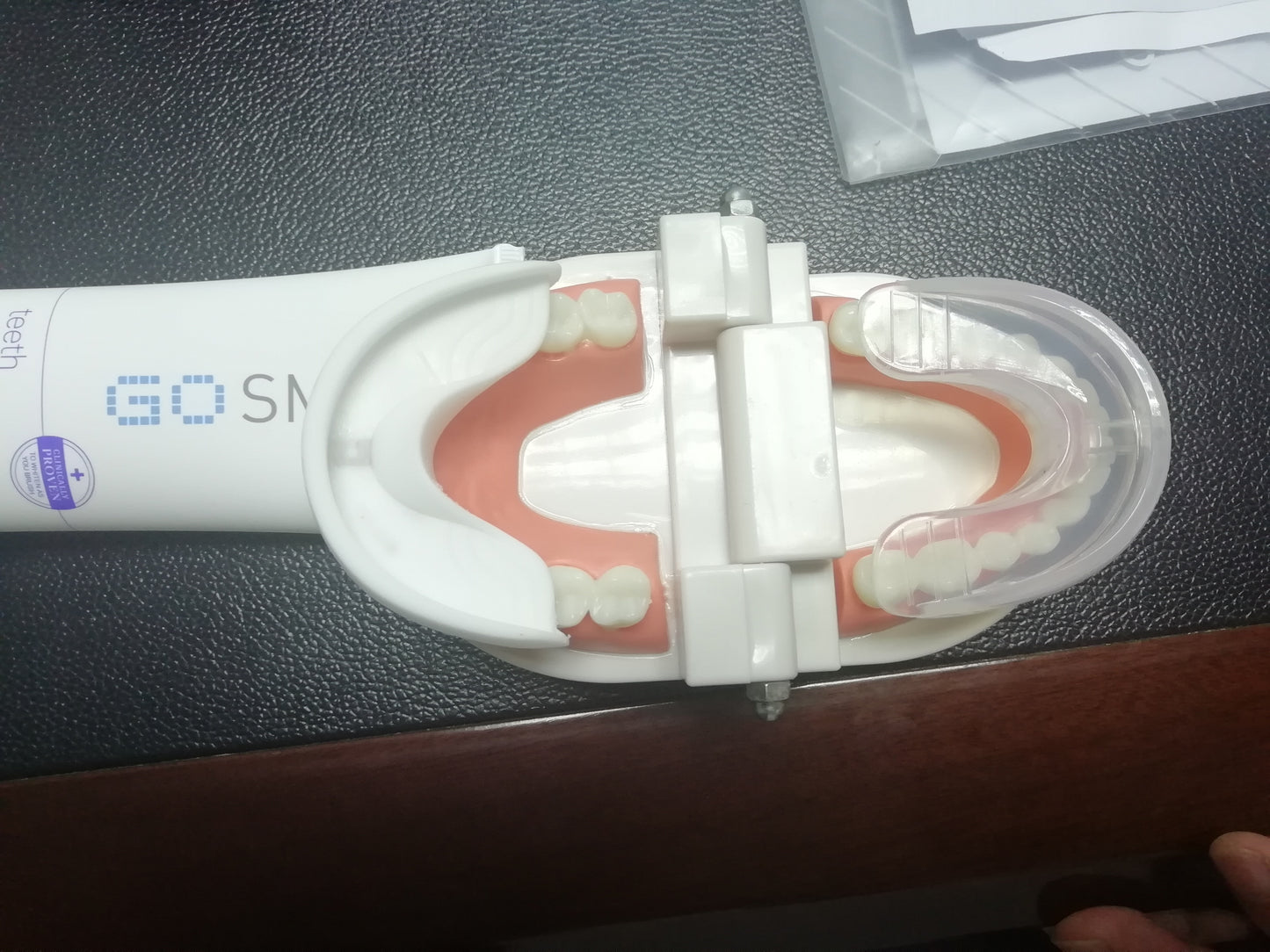 360 Degrees Intelligent Automatic Electric  Toothbrush Waterproof U Type Tooth Brush Whitening Blue Light USB Charging - SD & CO.