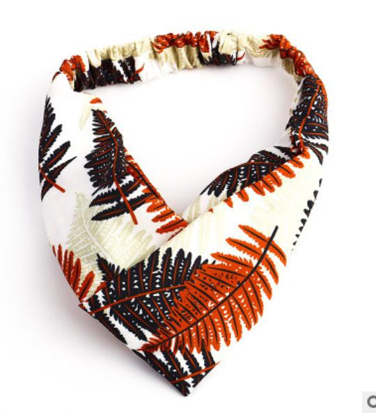 Hair band with female tiara