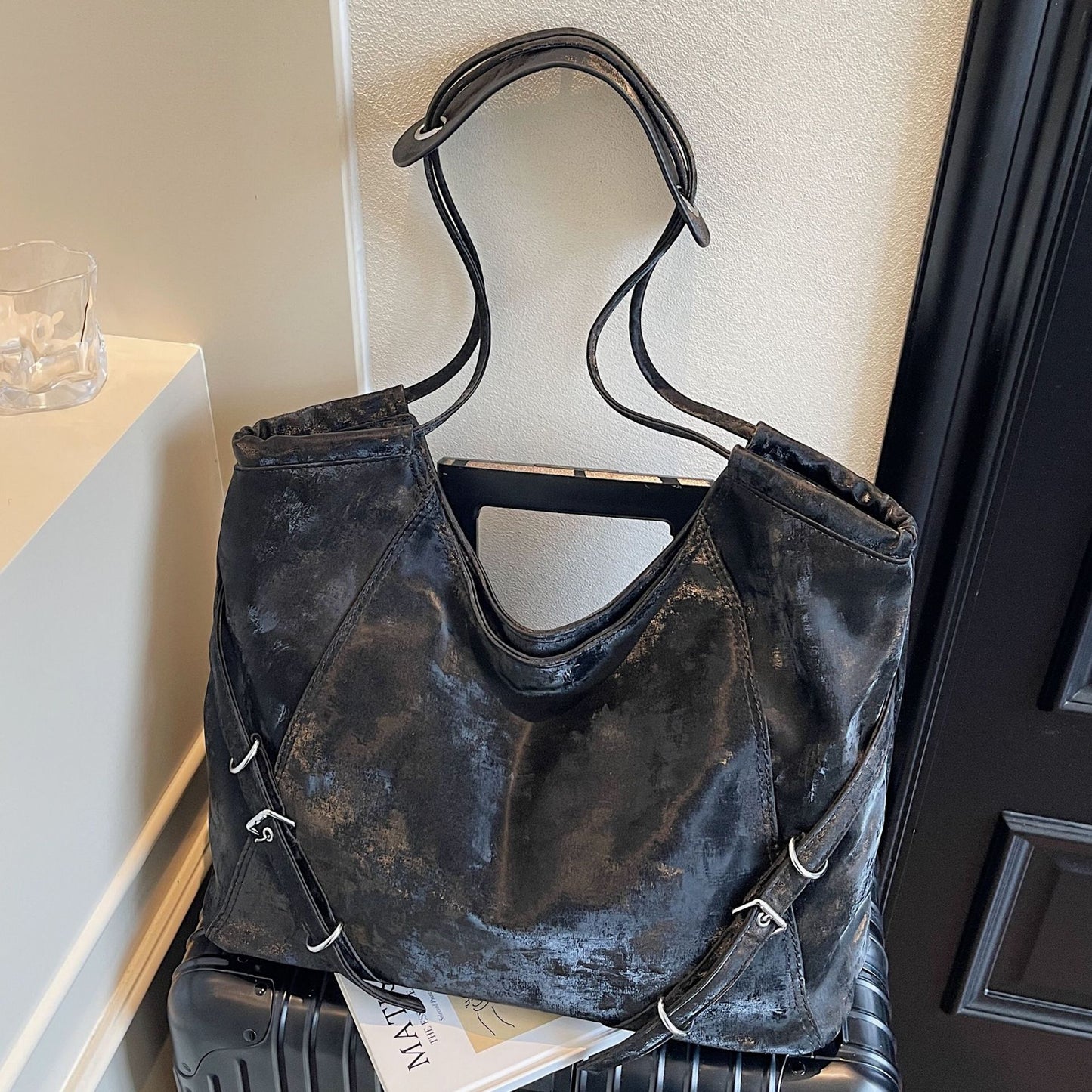 Retro Large Capacity Bag Women's Casual Shoulder Bag