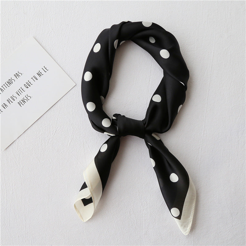 Literary small square retro scarf