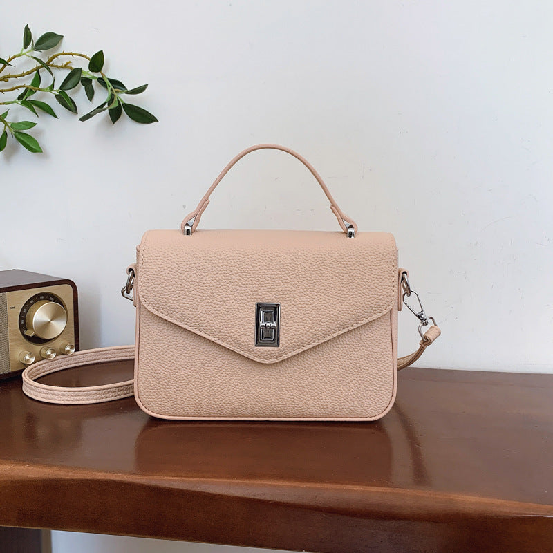 Fashion Casual All-match Commute Cowhide Portable Shoulder Messenger Bag