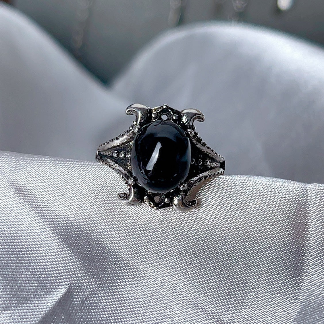 Fashionable Golden Black Tourmaline Pendant Ring For Women