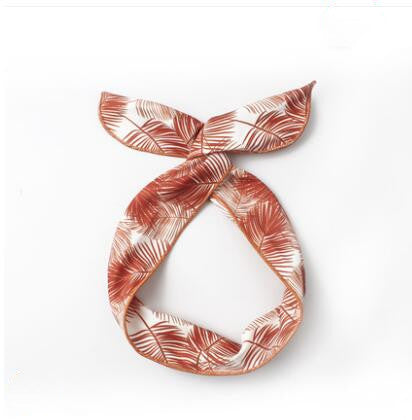 Hair band with female tiara