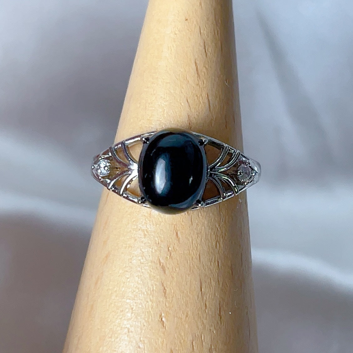 Fashionable Golden Black Tourmaline Pendant Ring For Women