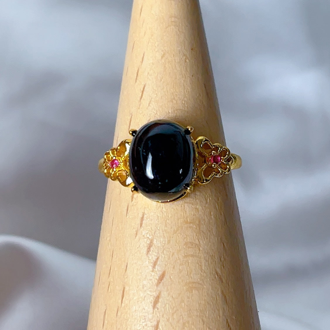 Fashionable Golden Black Tourmaline Pendant Ring For Women