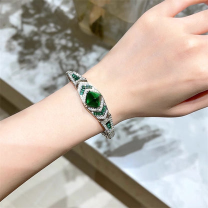 Heavy-duty Retro Zircon Emerald Bracelet For Women, Fashionable And Unique With A Luxurious Temperament