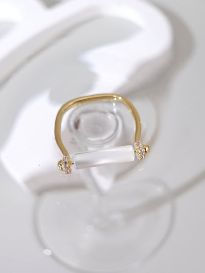 Rotatable Micro-paved Diamond Geometric Light Luxury High-end Ring