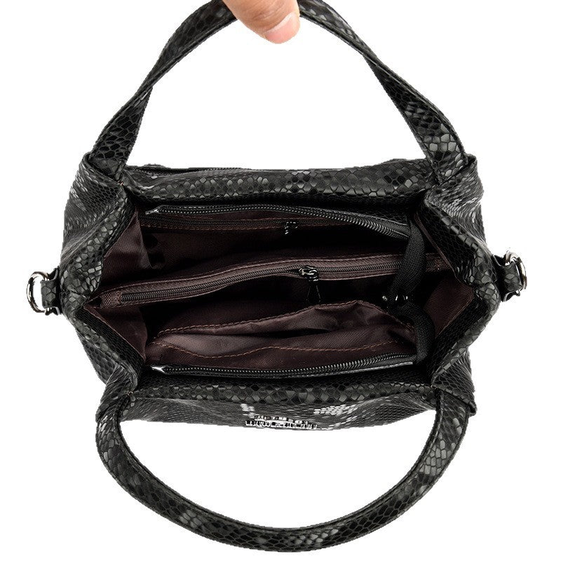 Niche Chain Versatile Genuine Leather Pleated Shoulder Bag