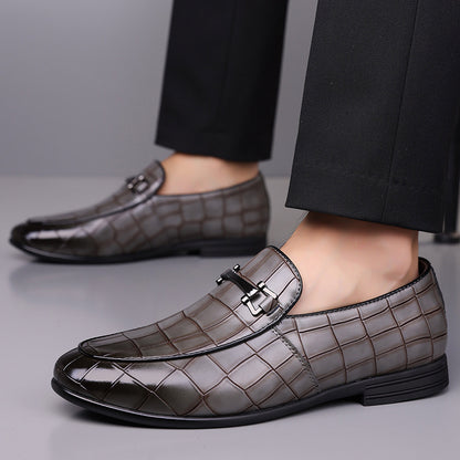 Men's Plaid Light Luxury Plus Size Rubber Sole Lightweight Leather Shoes
