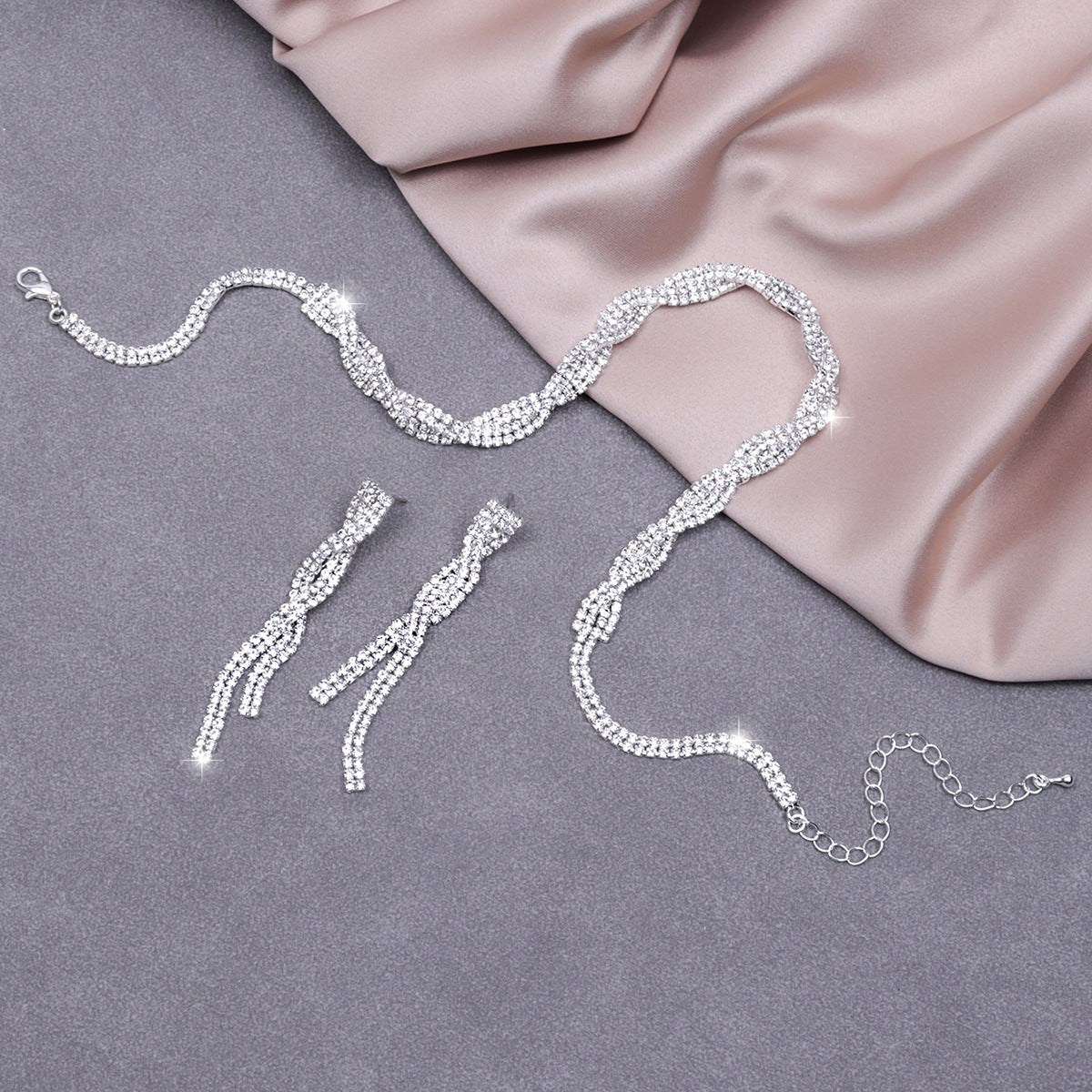 Exaggerated And Exquisite Necklace Earring Set Two-piece Set